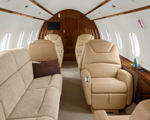 Challenger 300