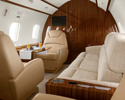 Challenger 300