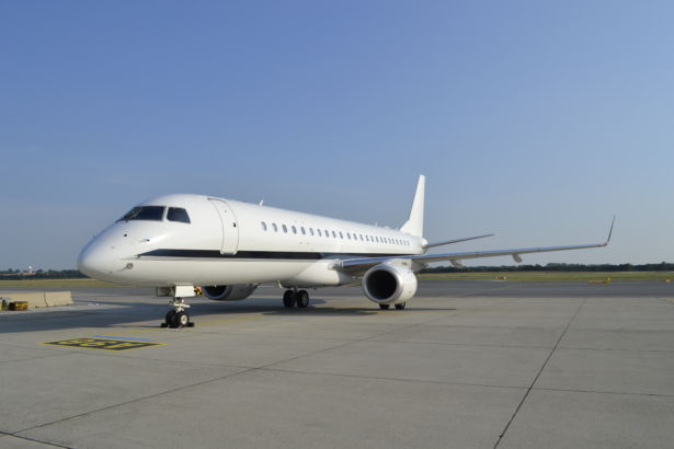 Embraer Lineage