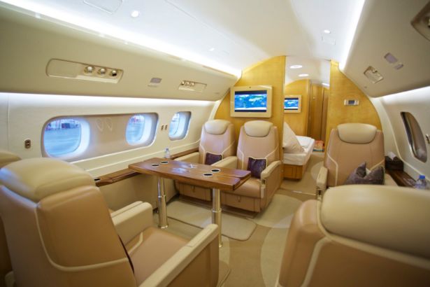Embraer Lineage