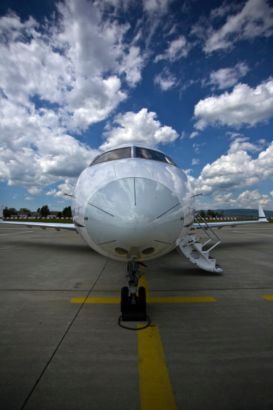Challenger 604